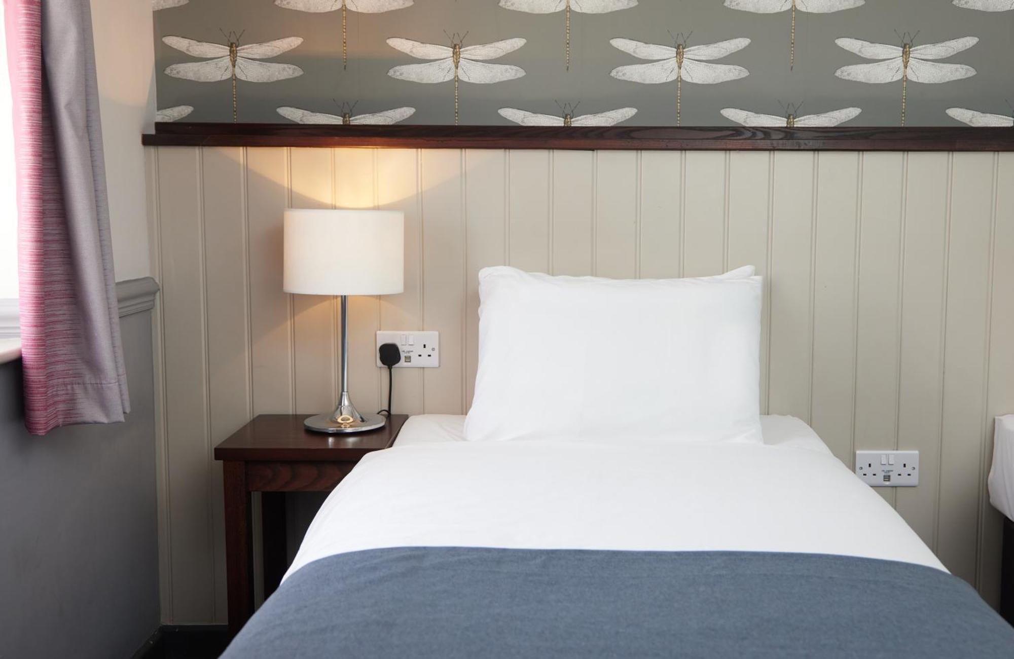 Charnwood Arms Hotel Coalville Ngoại thất bức ảnh