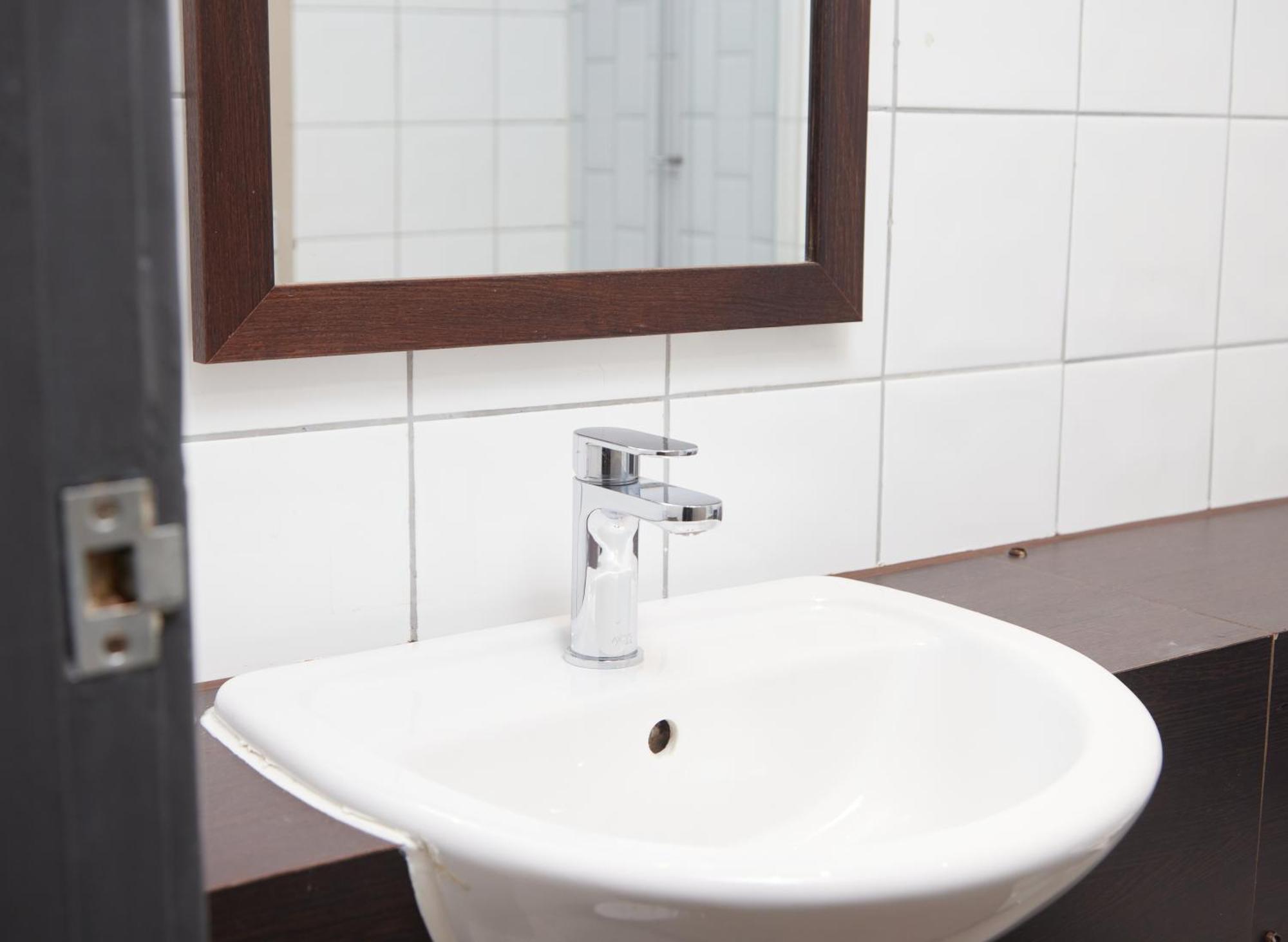 Charnwood Arms Hotel Coalville Ngoại thất bức ảnh