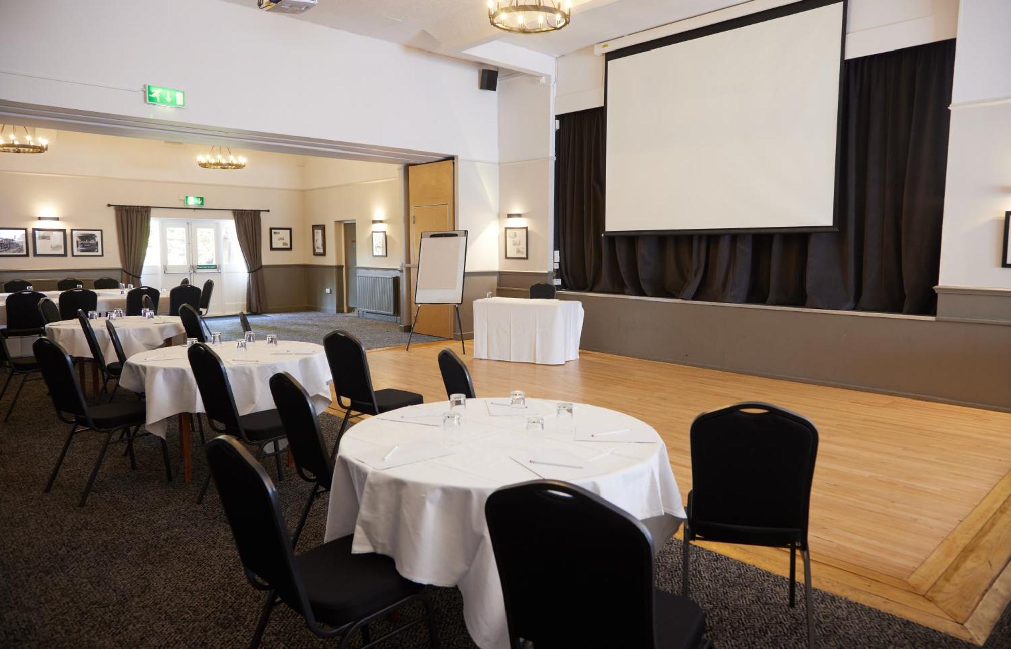 Charnwood Arms Hotel Coalville Ngoại thất bức ảnh
