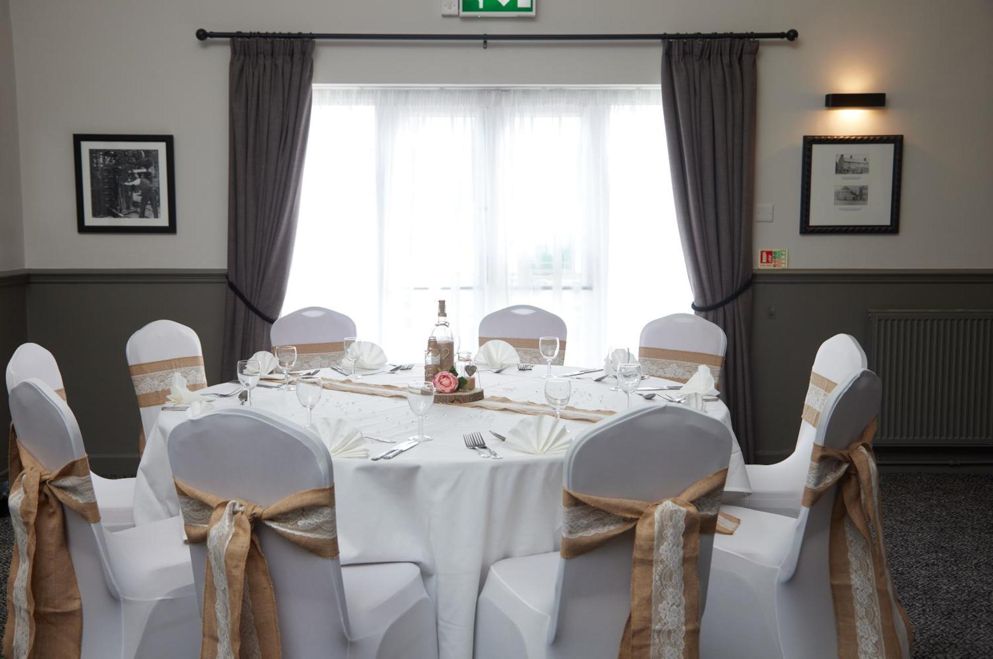 Charnwood Arms Hotel Coalville Ngoại thất bức ảnh
